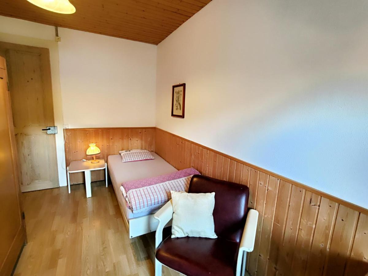 Maison D'Hotes De La Gare Montbovon Cameră foto